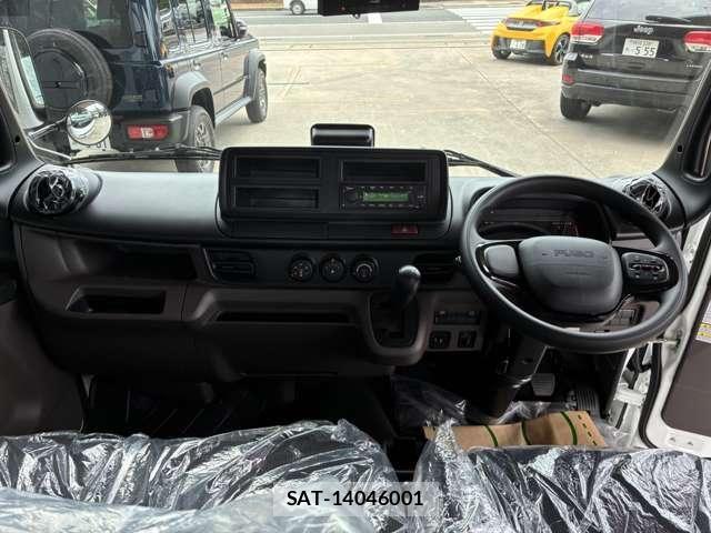 Mitsubishi CANTER 2026-04 8870588-7
