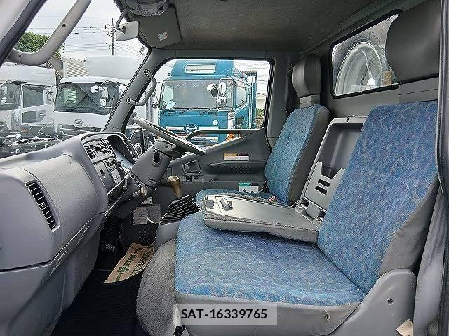 Mitsubishi CANTER 2002-08 8870600-13