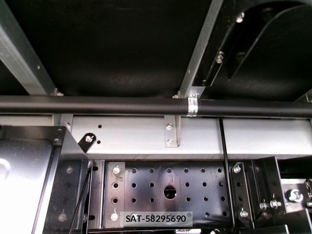 Mitsubishi CANTER 2026-04 8870582-17