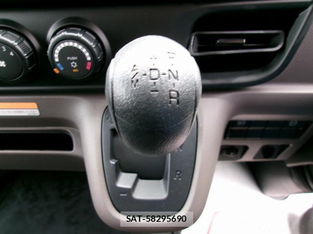 Mitsubishi CANTER 2026-04 8870582-26