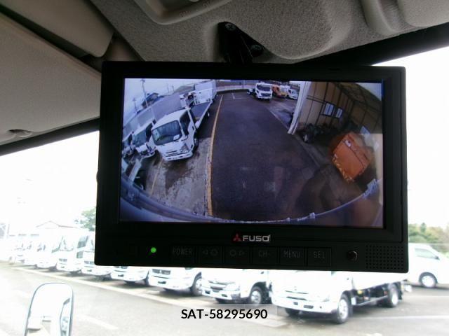 Mitsubishi CANTER 2026-04 8870582-27