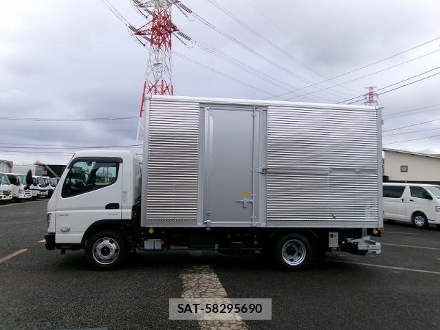 Mitsubishi CANTER 2026-04 8870582-7