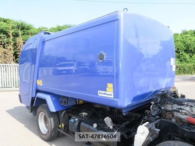 Mitsubishi CANTER 2021-04 8870584-15