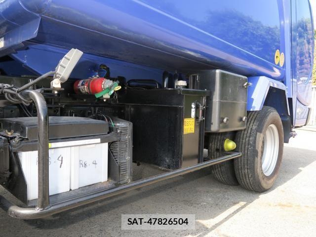 Mitsubishi CANTER 2021-04 8870584-18