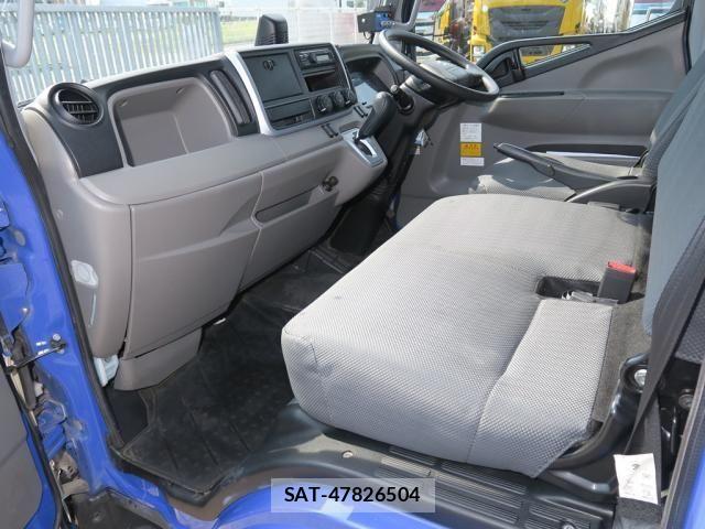 Mitsubishi CANTER 2021-04 8870584-28