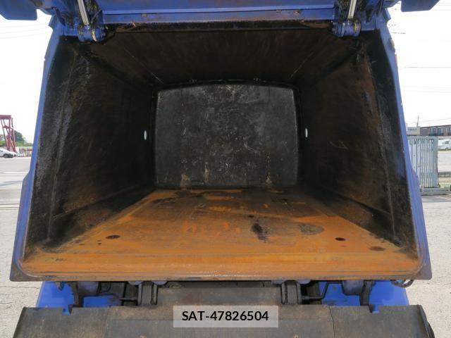 Mitsubishi CANTER 2021-04 8870584-8