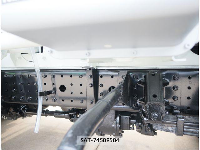 Mitsubishi CANTER 2026-05 8870579-20