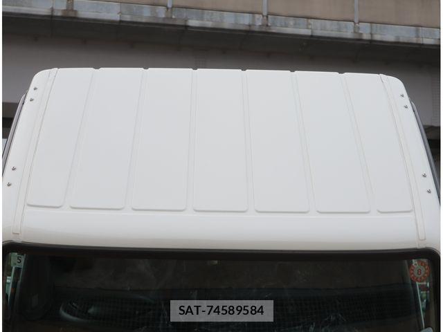 Mitsubishi CANTER 2026-05 8870579-28