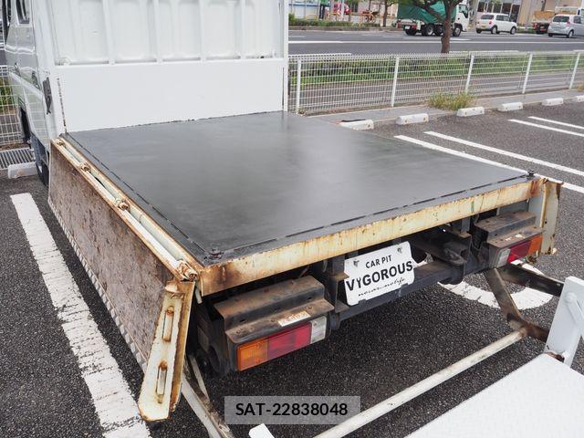 Mitsubishi CANTER 2007-12 8870599-26