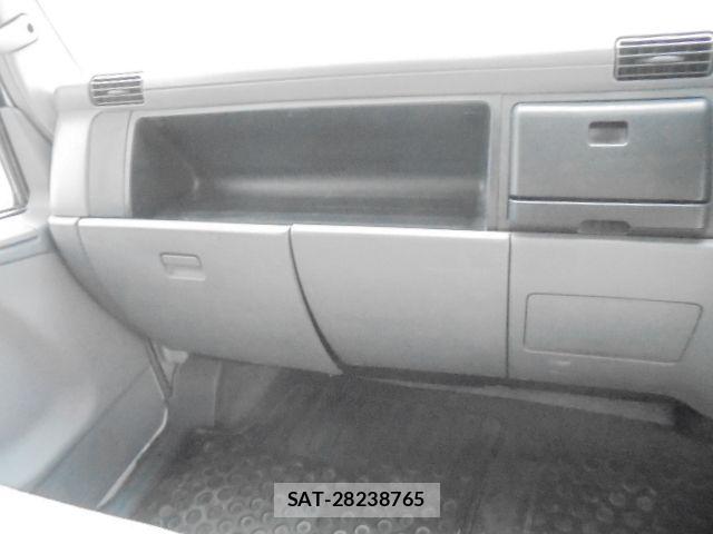 Mitsubishi CANTER 2005-02 8870592-15