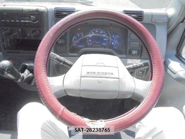 Mitsubishi CANTER 2005-02 8870592-1