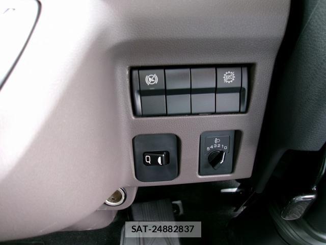 Mitsubishi CANTER 2025-02 8870583-22