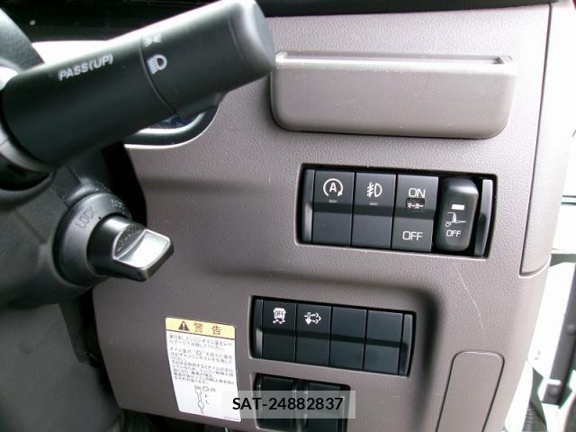 Mitsubishi CANTER 2025-02 8870583-23