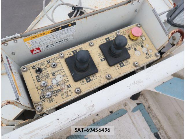 Mitsubishi CANTER 2018-03 8870596-14
