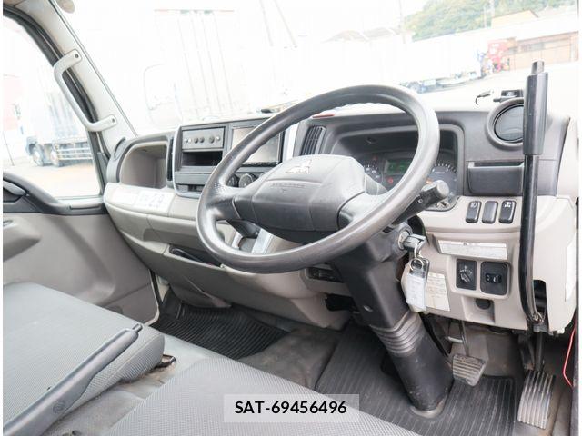 Mitsubishi CANTER 2018-03 8870596-22