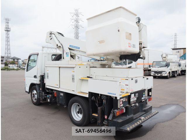 Mitsubishi CANTER 2018-03 8870596-4
