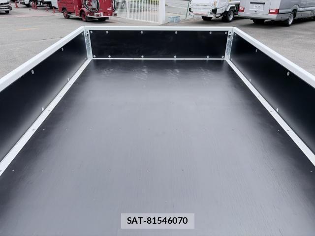 Mitsubishi CANTER 2026-05 8878983-12
