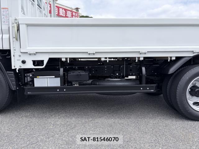 Mitsubishi CANTER 2026-05 8878983-28