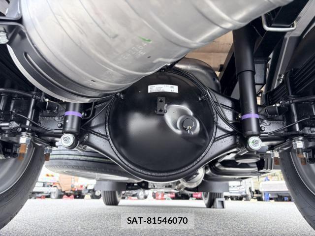 Mitsubishi CANTER 2026-05 8878983-8