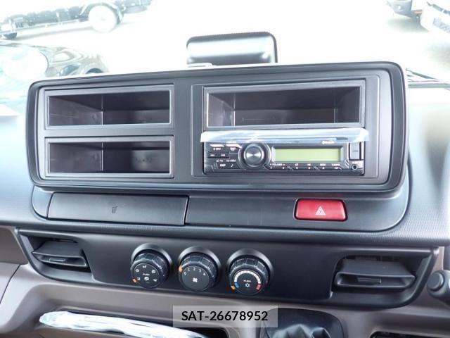 Mitsubishi CANTER 2026-06 8878985-11