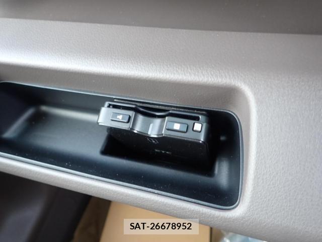 Mitsubishi CANTER 2026-06 8878985-12