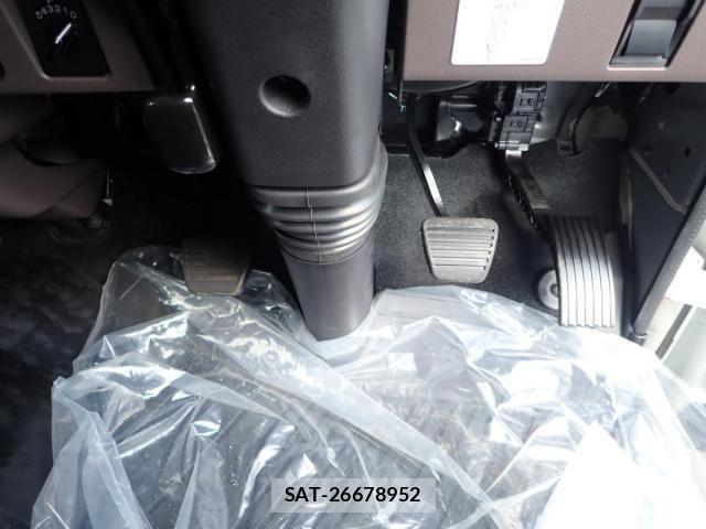 Mitsubishi CANTER 2026-06 8878985-20