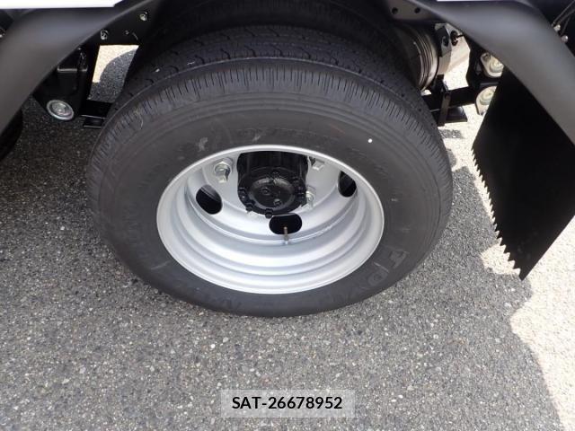 Mitsubishi CANTER 2026-06 8878985-25