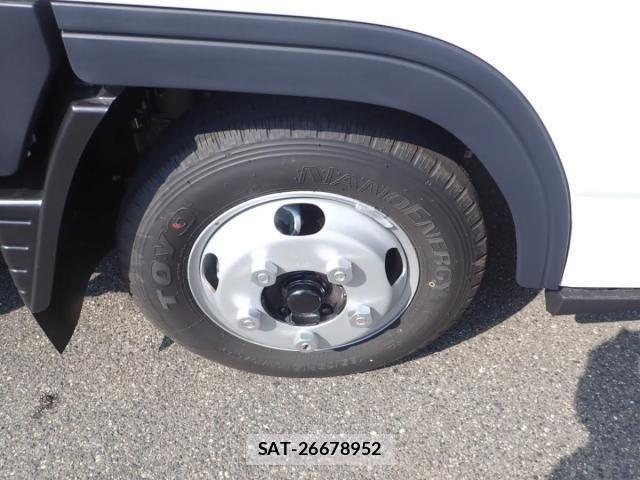 Mitsubishi CANTER 2026-06 8878985-27