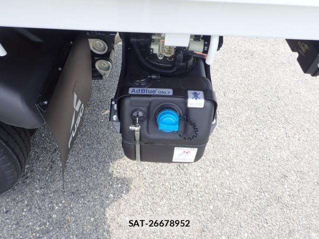 Mitsubishi CANTER 2026-06 8878985-6
