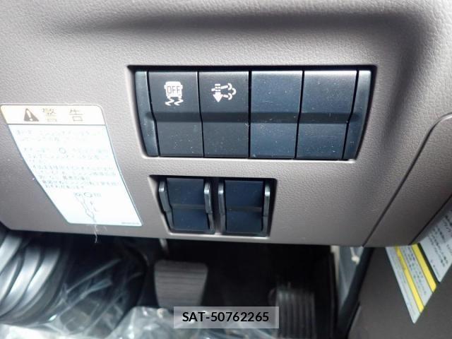Mitsubishi CANTER 2026-06 8878979-20