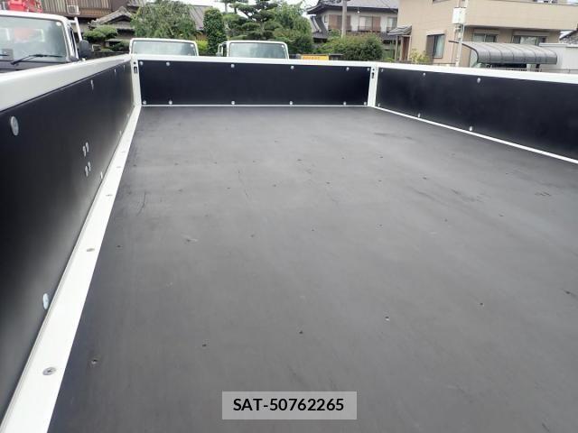Mitsubishi CANTER 2026-06 8878979-3