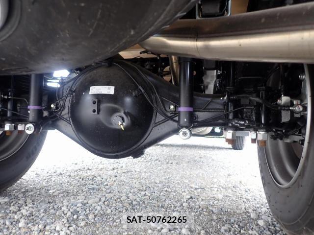 Mitsubishi CANTER 2026-06 8878979-6