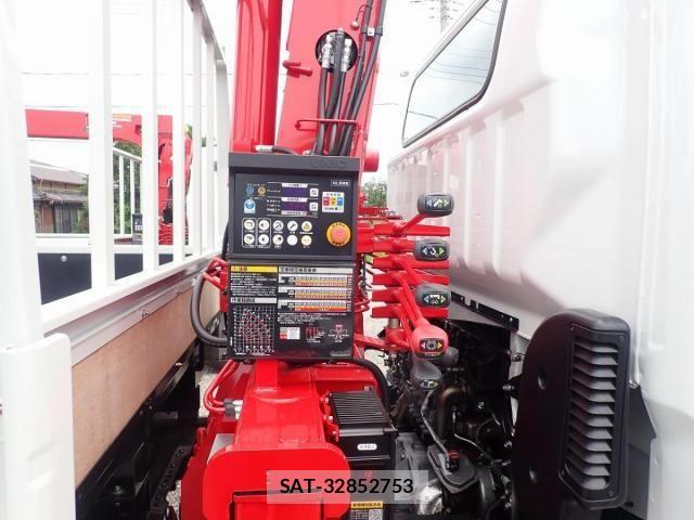 Mitsubishi CANTER 2026-06 8878977-10