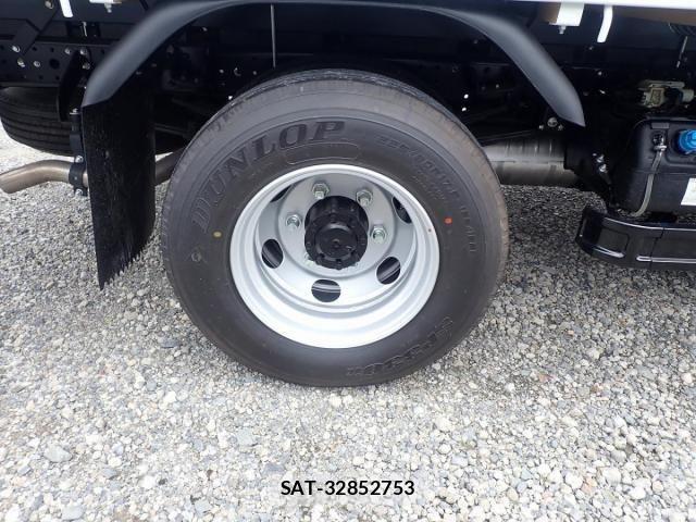 Mitsubishi CANTER 2026-06 8878977-29