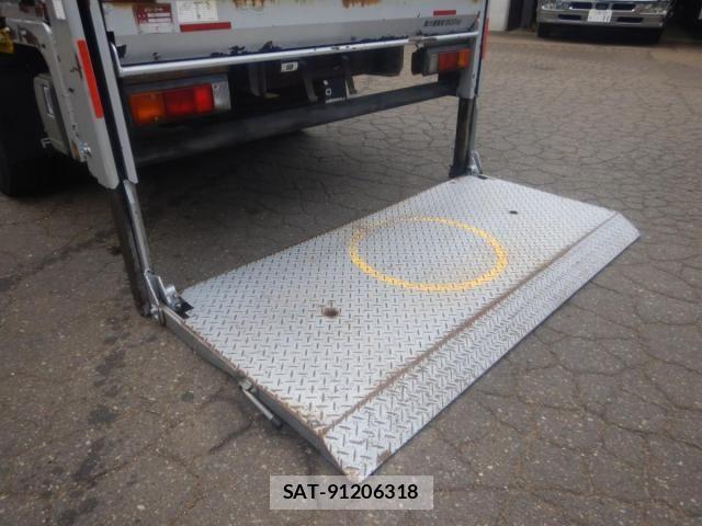Mitsubishi CANTER 2017-07 8879007-19