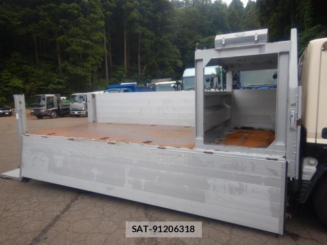 Mitsubishi CANTER 2017-07 8879007-22