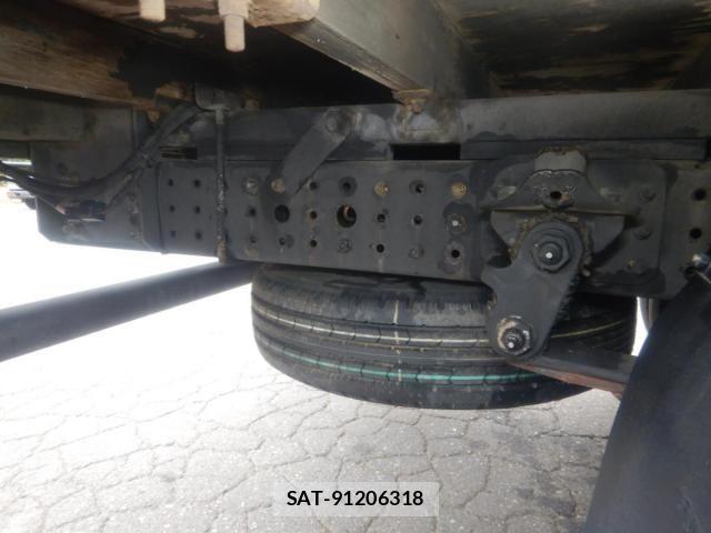 Mitsubishi CANTER 2017-07 8879007-29