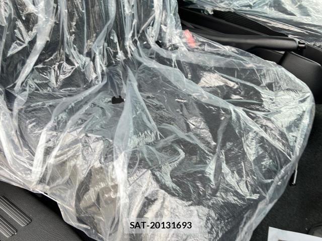 Mitsubishi CANTER 2025-12 8879008-14