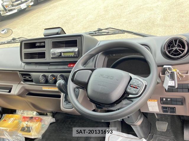 Mitsubishi CANTER 2025-12 8879008-16