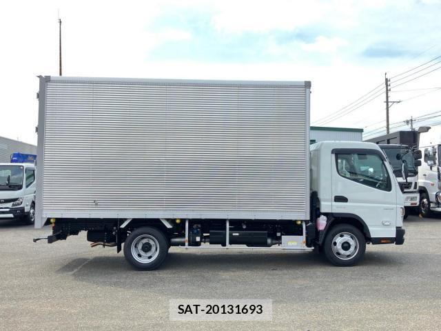 Mitsubishi CANTER 2025-12 8879008-5