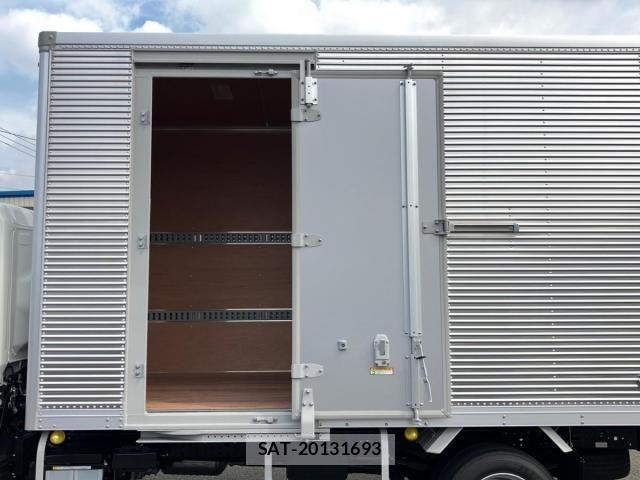 Mitsubishi CANTER 2025-12 8879008-8