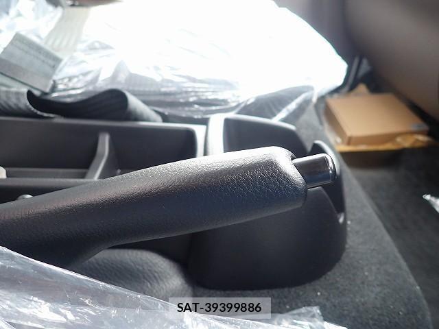 Mitsubishi CANTER 2026-06 8878974-23