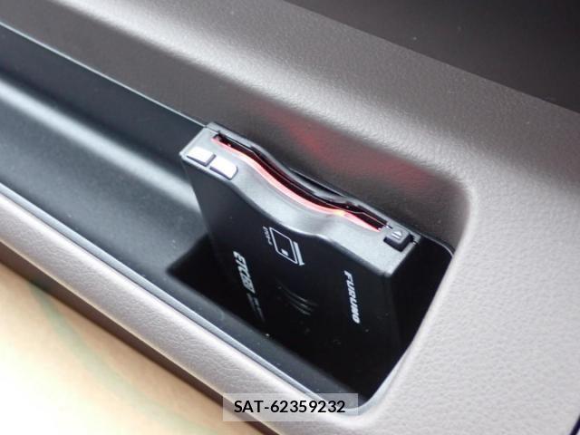 Mitsubishi CANTER 2026-06 8878975-17