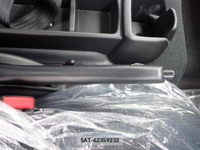 Mitsubishi CANTER 2026-06 8878975-19