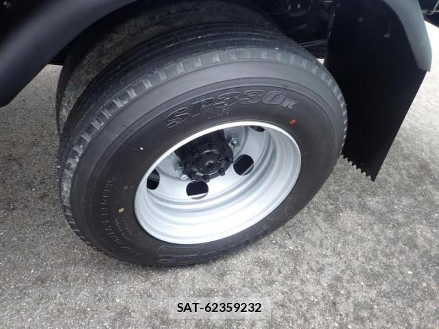 Mitsubishi CANTER 2026-06 8878975-29