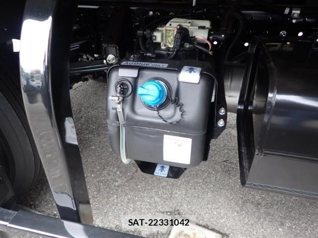 Mitsubishi CANTER 2026-06 8878973-11
