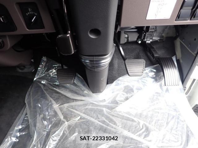 Mitsubishi CANTER 2026-06 8878973-22