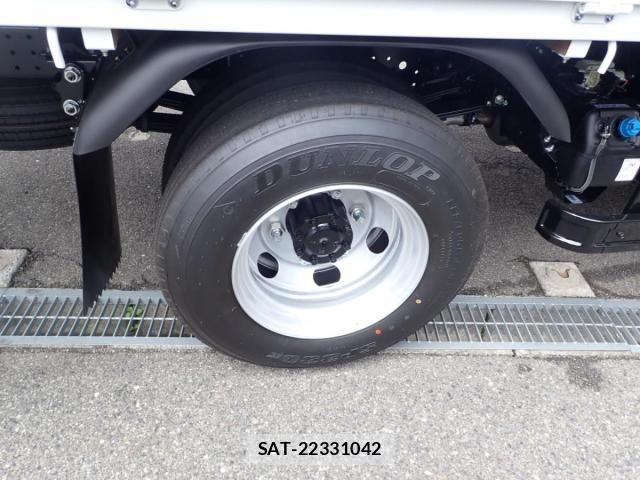 Mitsubishi CANTER 2026-06 8878973-28