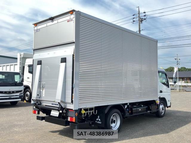 Mitsubishi CANTER 2026-05 8878981-2