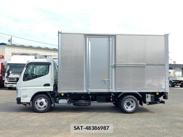 Mitsubishi CANTER 2026-05 8878981-4